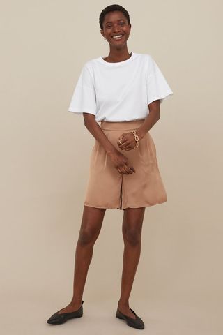 H&M + Shorts With a Sheen