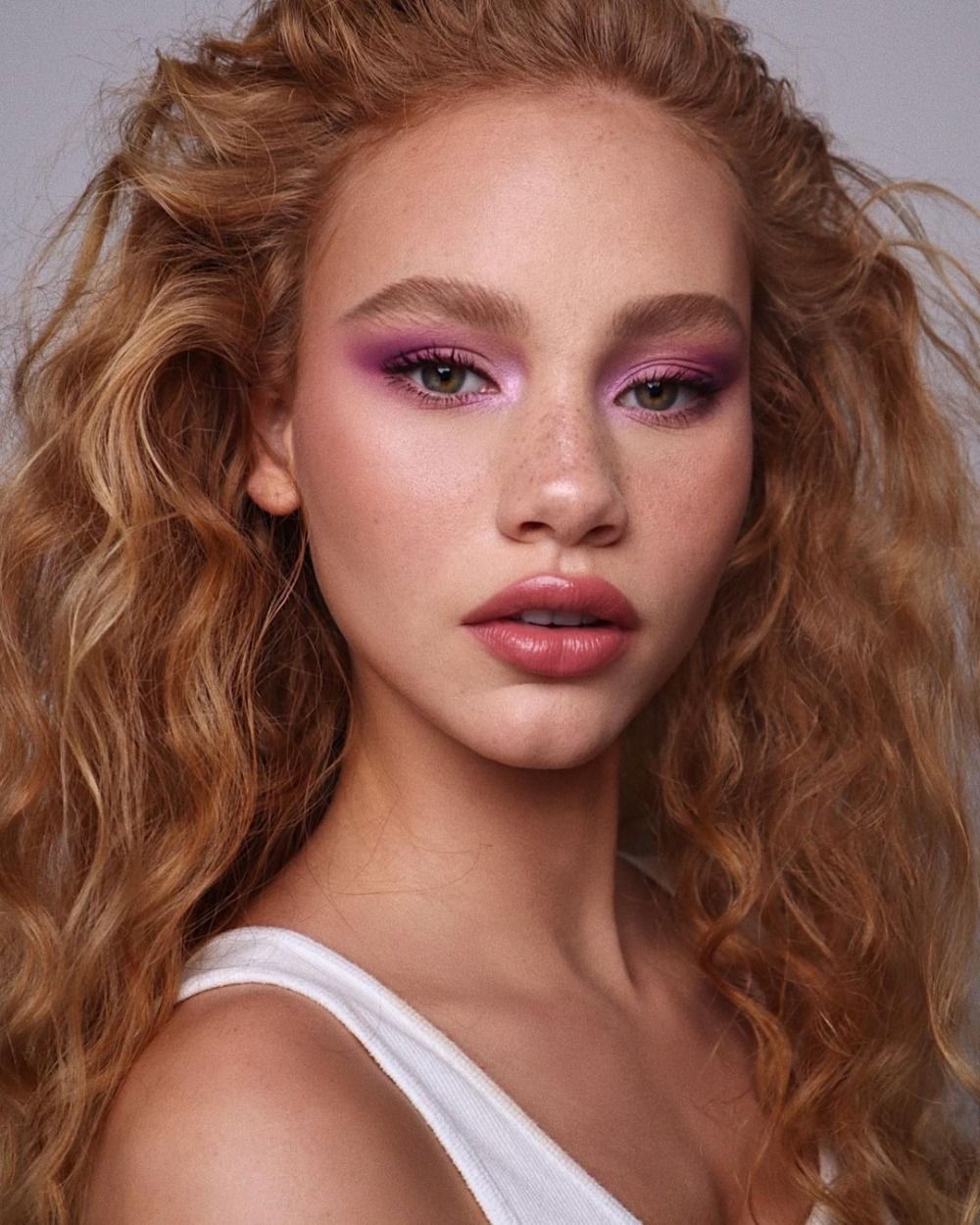 19 Chic Purple Eye Shadow Looks We're Trying in 2021 Who What Wear