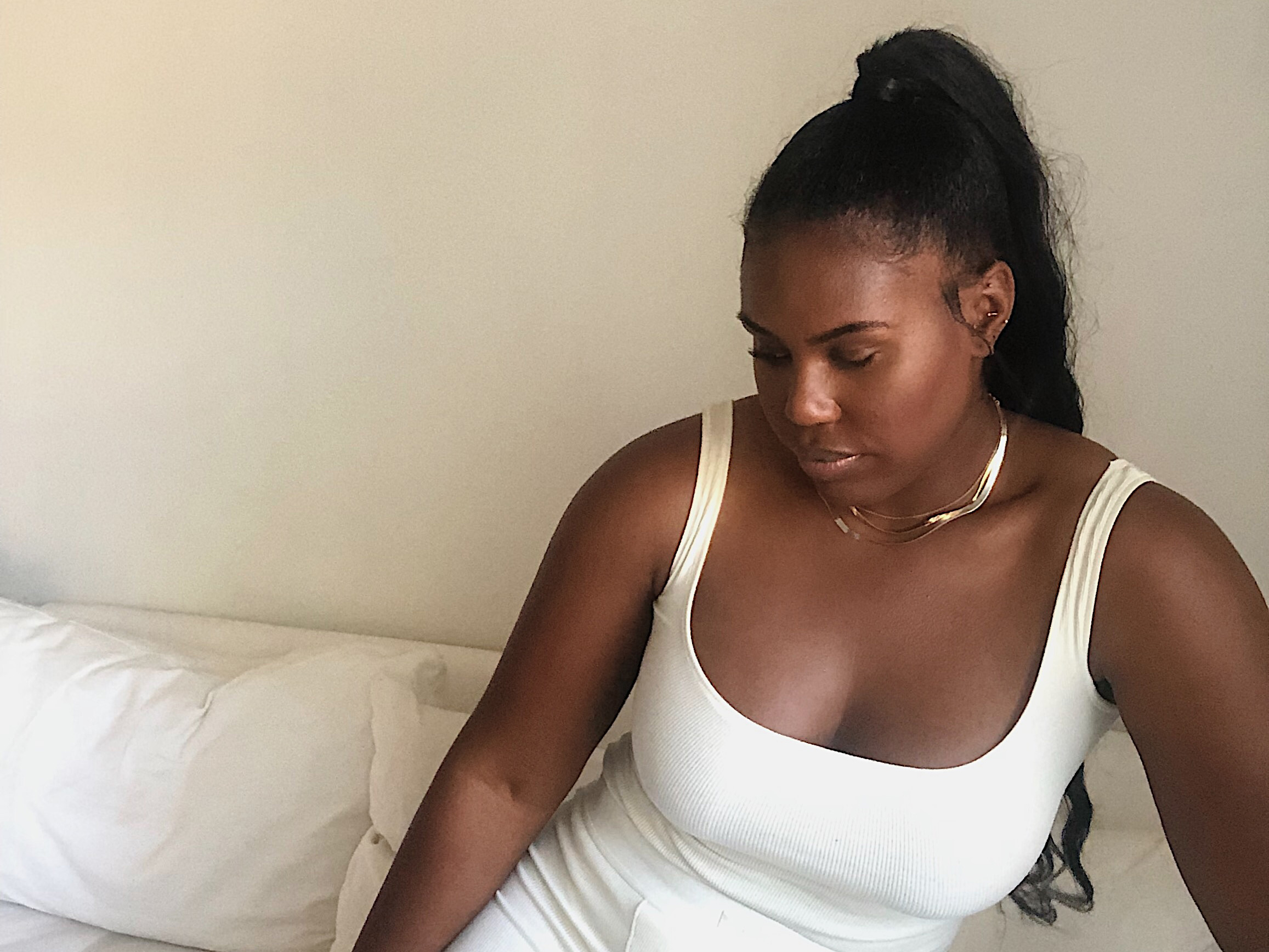 kim-kardashian-skims-loungewear-review-293657-1623311798860-main