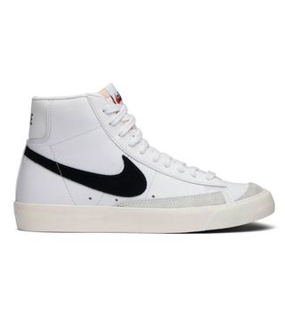Nike + Blazer Mid '77 Vintage in White Black
