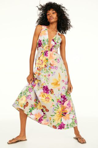 H&M + V-Neck Linen-Blend Dress
