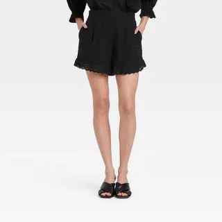 Who What Wear + Pull-On Shorts in Black