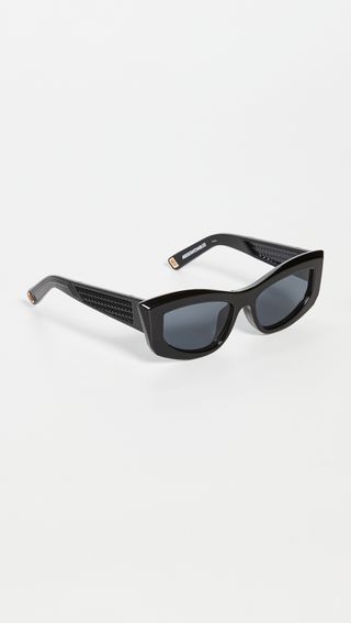 Indescratchables + Flow 02 Sunglasses