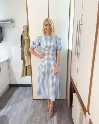 holly-willoughby-summer-dresses-293766-1624146288563-image