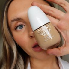 clinique-even-better-clinical-serum-foundation-review-293793-1624006555029-square