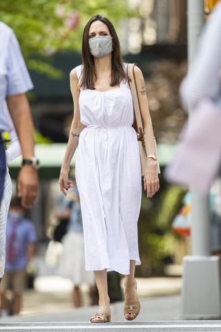 angelina-jolie-white-dress-and-sandals-293827-1624137065978-image
