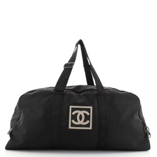Chanel + Pre-Owned Duffle Bag