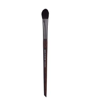 Make Up For Ever + 144 Precision Highlighter & Concealer Brush