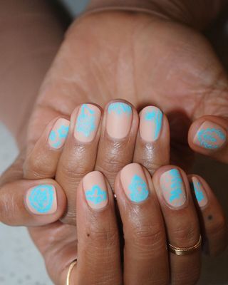 blue-nail-trend-293905-1624532050836-main