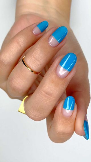 blue-nail-trend-293905-1624533075386-main