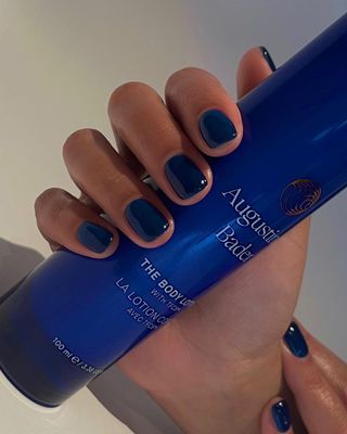blue-nail-trend-293905-1657294173357-image