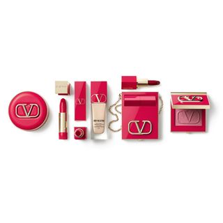 valentino-beauty-review-293934-1624651696366-main