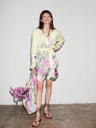 King & Tuckfield + Lemon Floral Belted Blazer