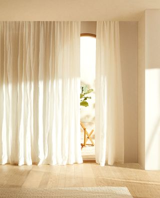 Zara Home + Linen Curtains