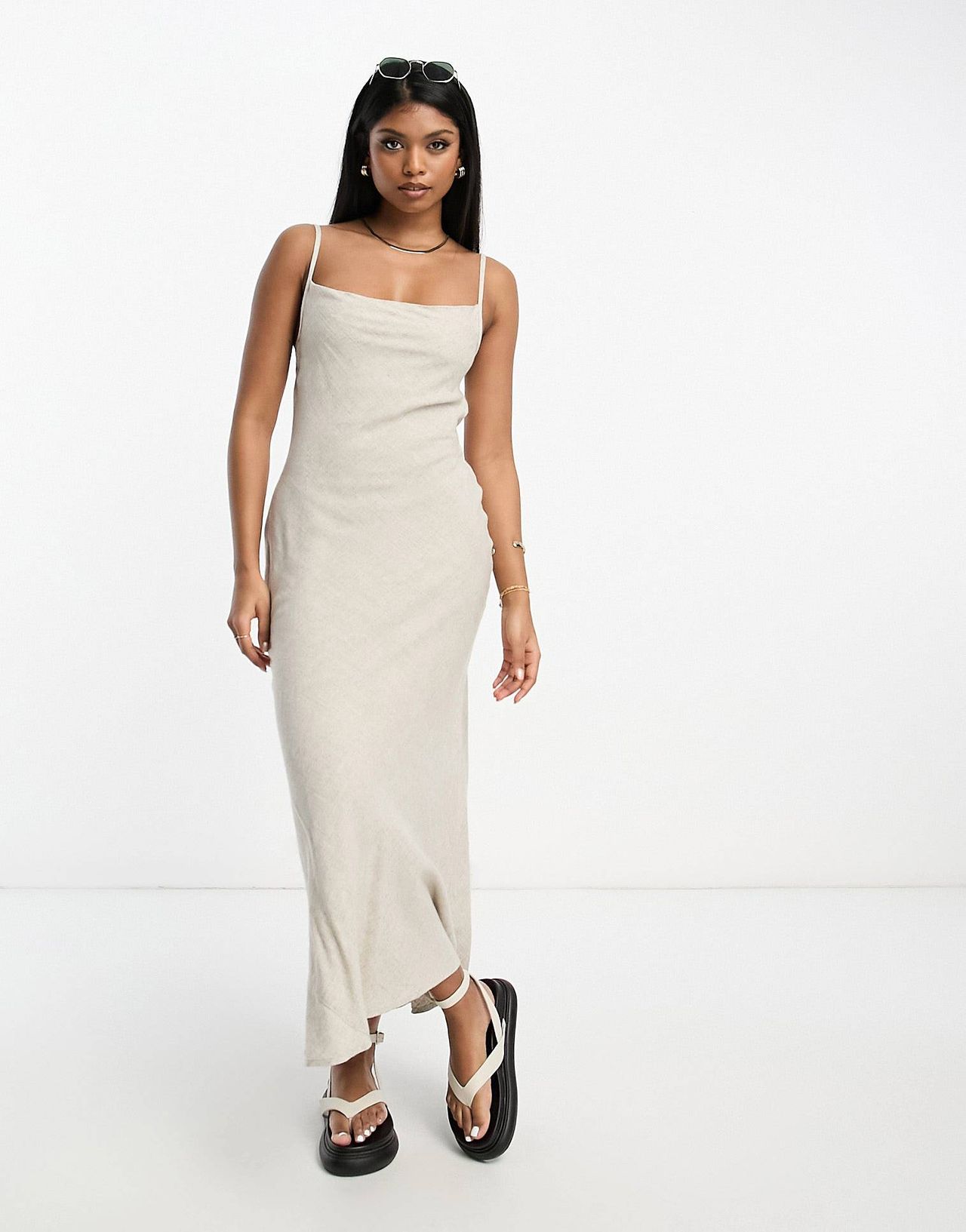 The 36 Best Linen Dresses to Wear This Summer | Who What Wear