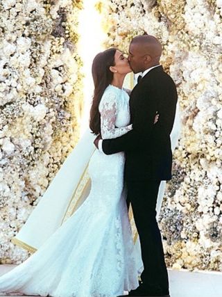 best-celebrity-wedding-dresses-294070-1625593281071-image