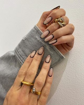 micro-nail-trends-294173-1662563628403-image