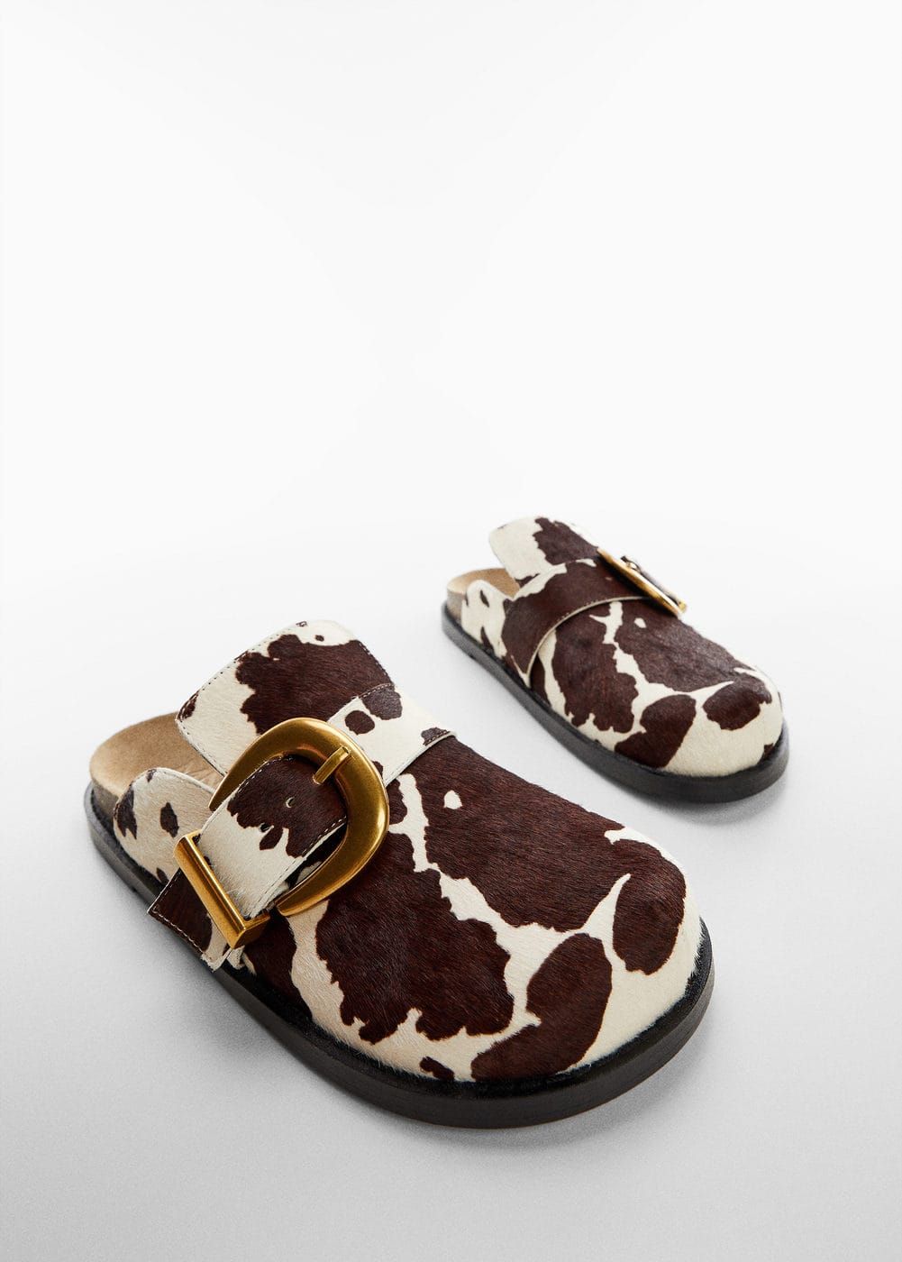 The 30 Best Clogs to Shop This Season | Who What Wear