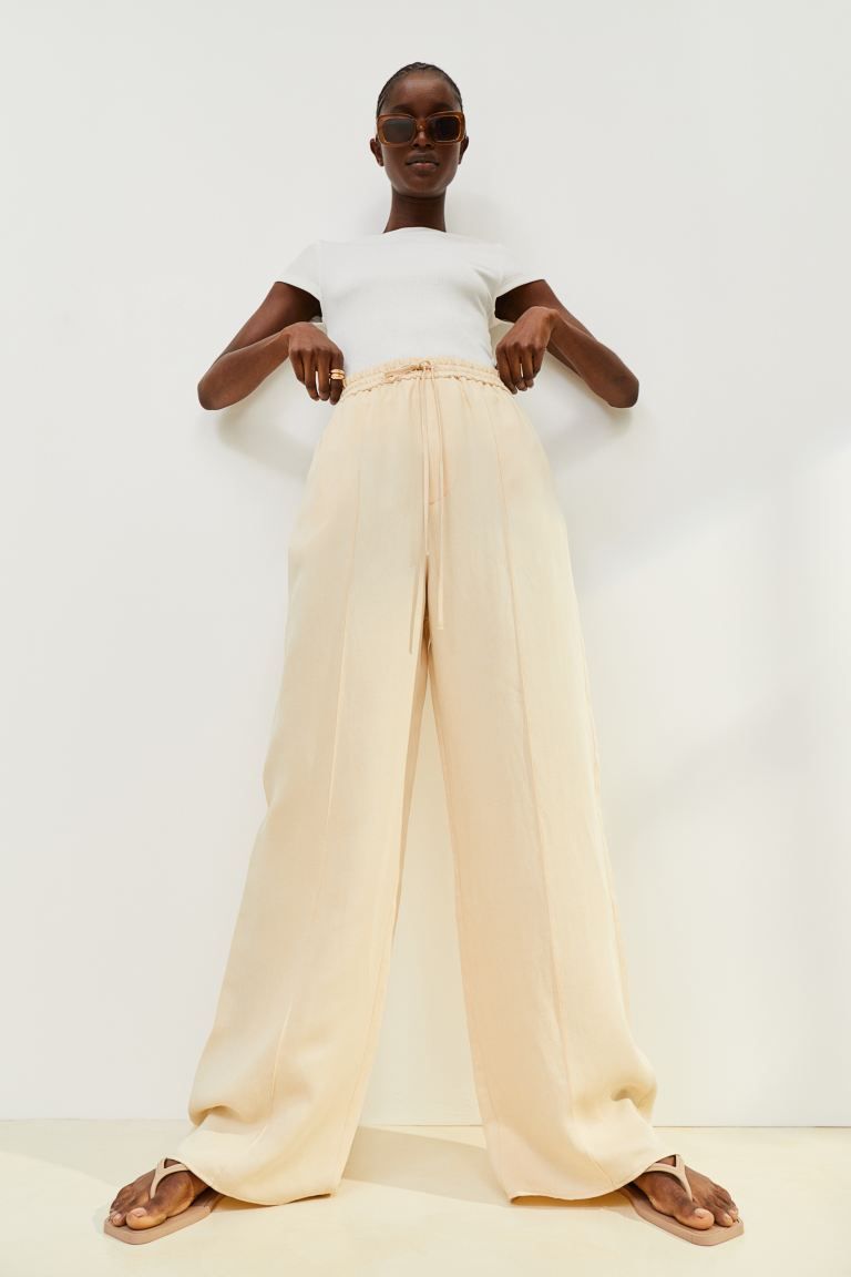 6 Los Angeles Fashion Trends We're Seeing in 2021 | Who What Wear