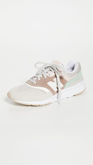 New Balance + 997 Classic Sneakers