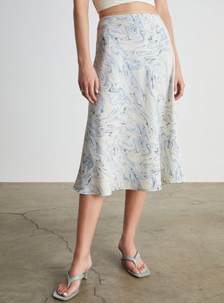 Who What Wear Collection + Brianna Midi Slip Skirt in Swirl