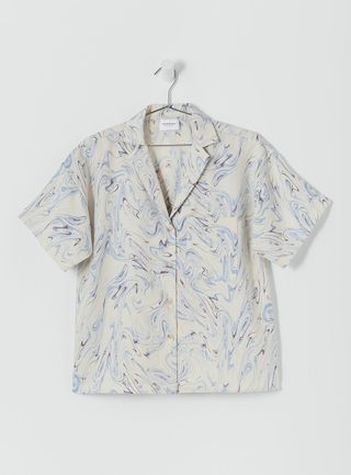 Who What Wear Collection + Courtney Short Sleeve Button-Down Shirt in Swirl