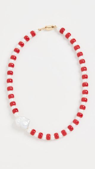 Timeless Pearly + Red Pearls Necklace With a Baroque Pearl