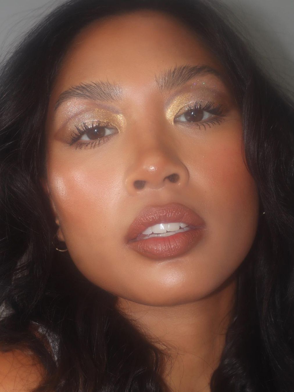 21 Gold Eyeshadow Looks That Are Too Good Not to Screenshot Who What Wear