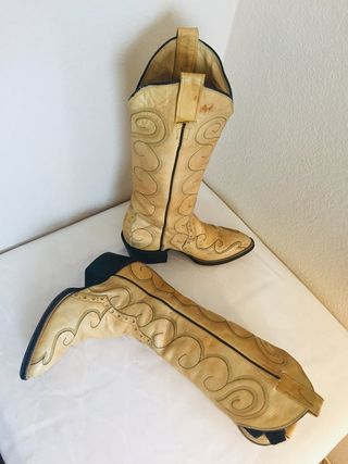 Jemima Vintage + Beautiful Vintage 1970's Handmade Cowboy Boots