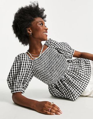 New Look + Gingham Shirred Square Neck Blouse in Black