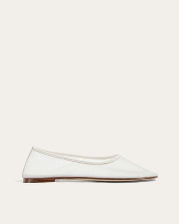 Every Trendy Pair of Flats to Add to Your Wardrobe in 2023 | Who What Wear