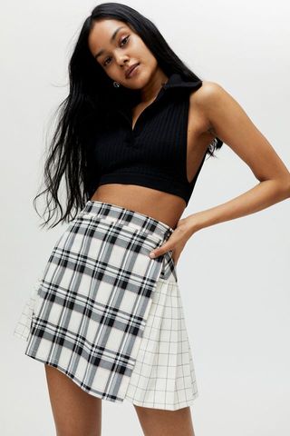 Urban Outfitters + Patterned Pleated Mini Skirt