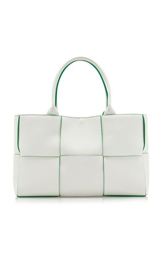 Bottega Veneta + The Arco Medium Leather Tote Bag