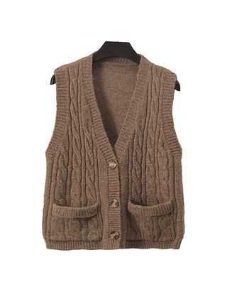 Puwei + Cable Knit Sweater Vest