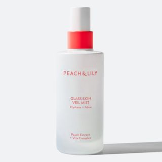 Peach 
Lily + Glass Skin Veil Mist