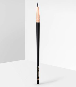 By Beauty Bay + Rose Gold Glam All in the Deets Fine Liner Brush