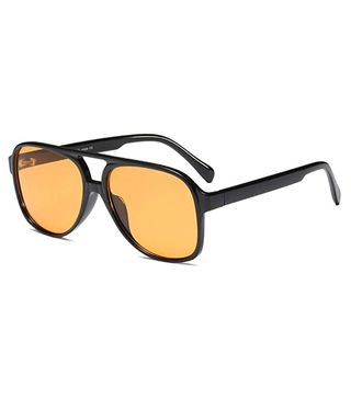 Freckles Mark + 70s Sunglasses