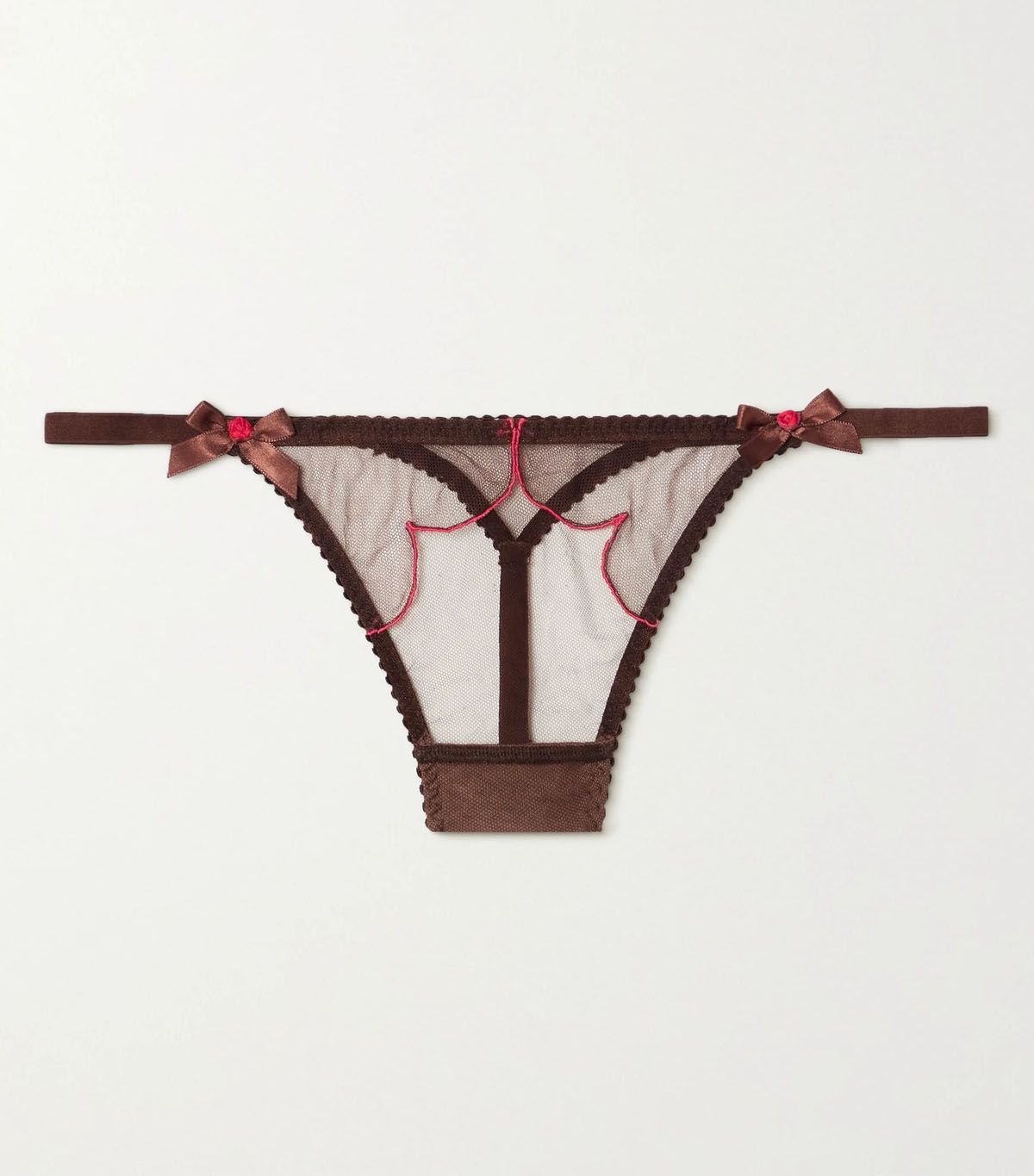 The 5 Prettiest Lingerie Trends We're Spotting in 2021 | Who What Wear