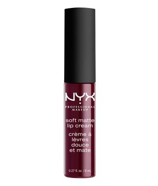 Nyx Professional Makeup + Soft Matte Lip Cream in Transylvania