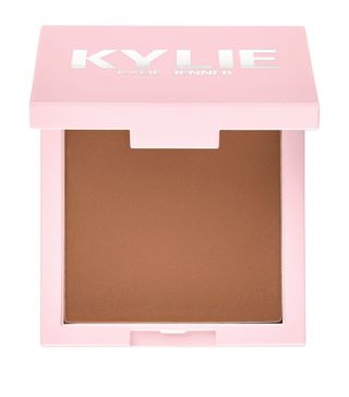 Kylie Cosmetics + Pressed Bronzing Powder in Tanned And Gorgeous