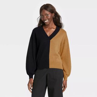 Who What Wear x Target + Colorblock V-Neck Pullover Sweater
