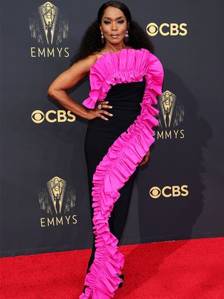emmy-awards-red-carpet-looks-2021-295289-1632096593462-main
