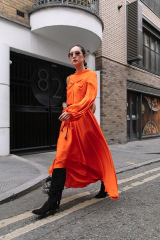 london-fashion-week-street-style-september-2021-295327-1632140352397-image