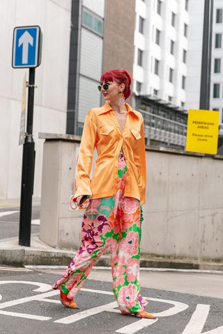 london-fashion-week-street-style-september-2021-295327-1632140357020-image