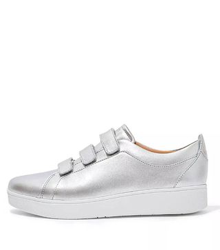 FitFlop + Rally Strap Metallic Leather Trainers