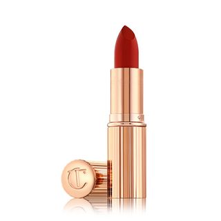 Charlotte Tilbury + K.I.S.S.I.N.G. Lipstick in So Red