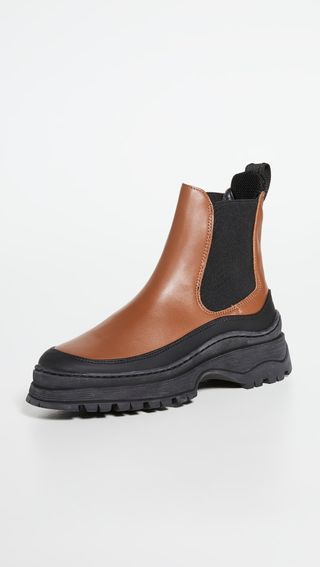 Last + Trail Chelsea Boots
