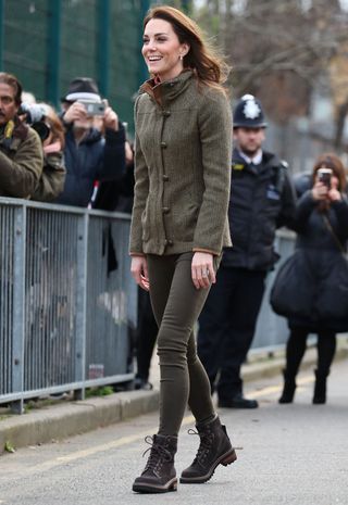kate-middleton-fall-trends-295410-1632447947633-image