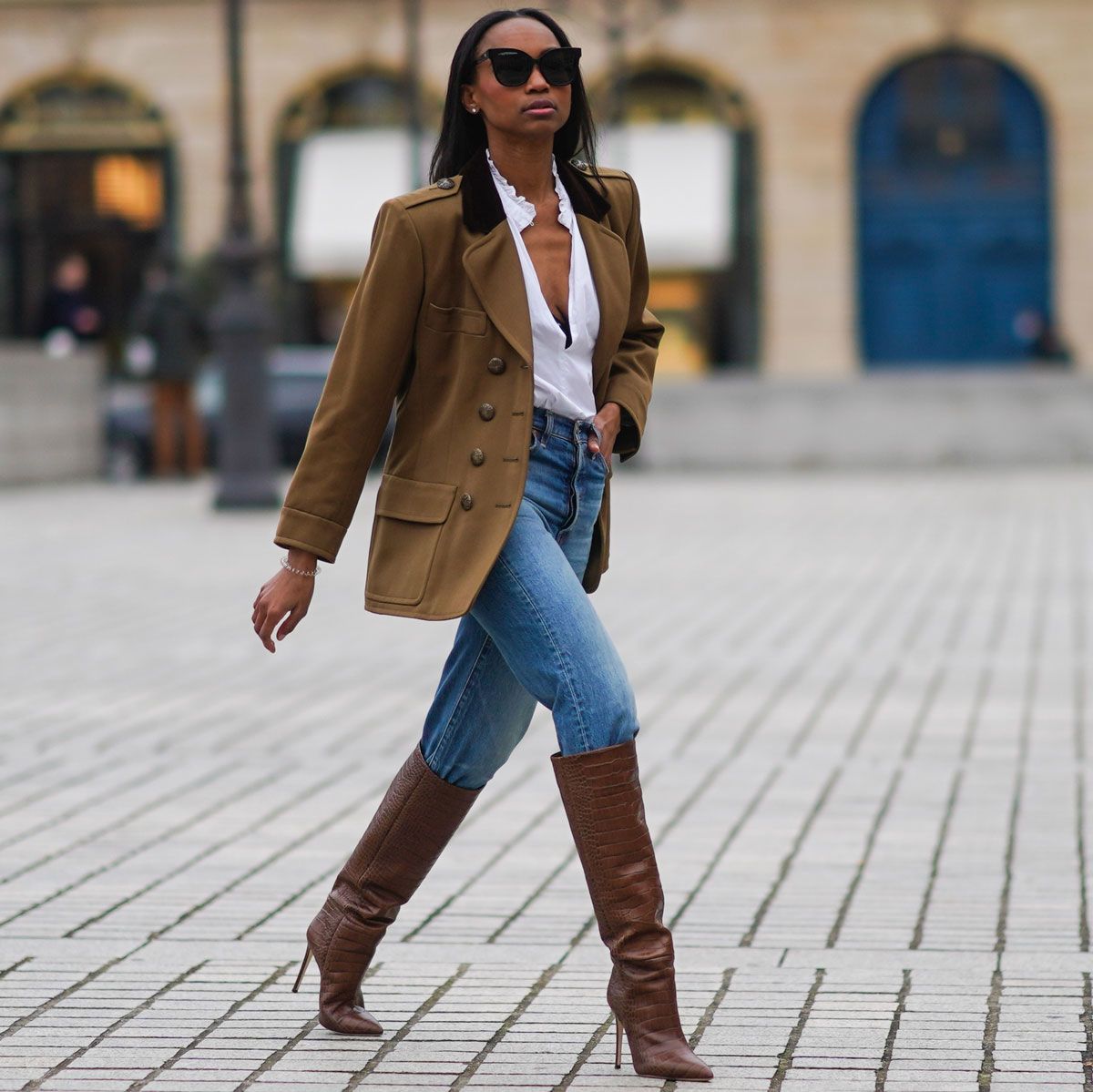 HOW TO STYLE KNEE HIGH BOOTS OUTFIT IDEAS