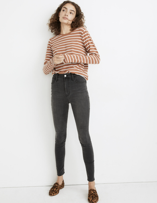 Madewell + 9-Inch Mid-Rise Roadtripper Supersoft Jeans in Ashmont Wash